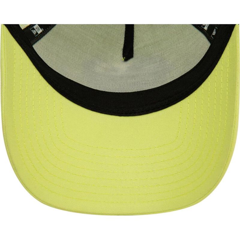 Gorra New Era New York Yankees Trucker UNISEX image number null