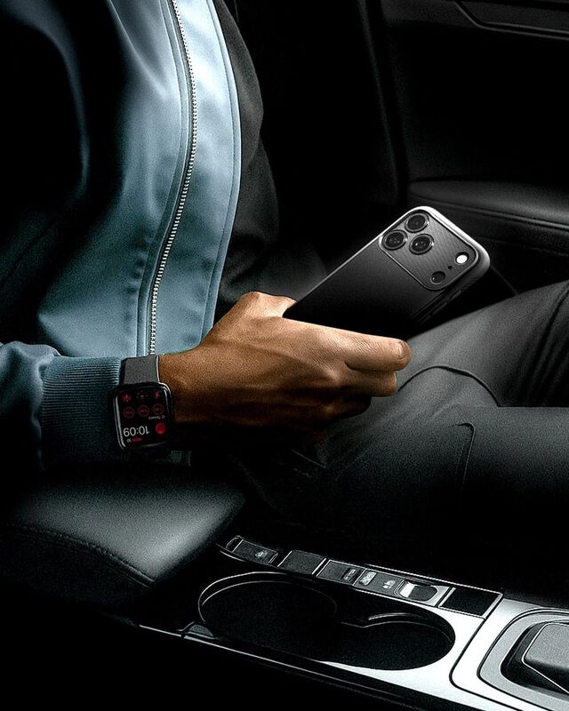 Funda Para Tel&eacute;fono Celular Spigen Rugged Armor... image number null