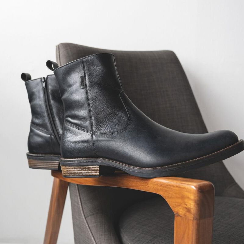 Botas Levi's Smith para caballero L2222461 Negr... image number null