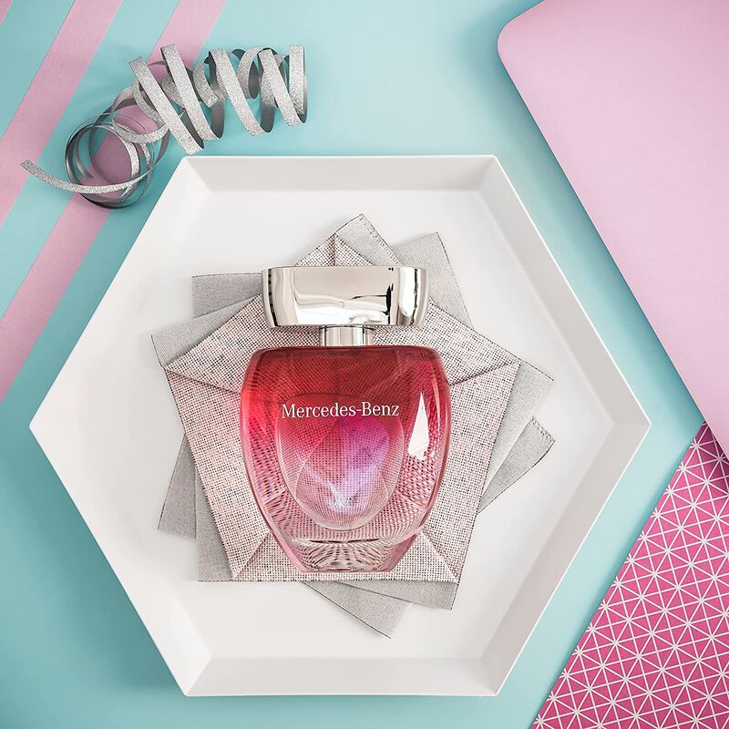 Perfume Mercedes-benz Rose Eau De Toilette 60 M... image number null