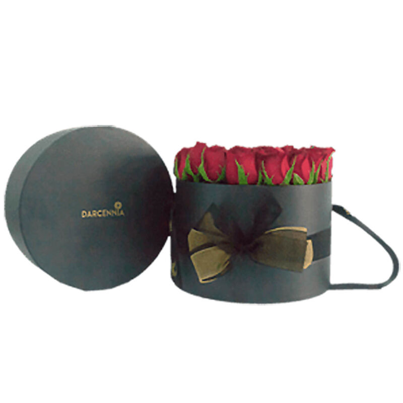 Black Little Delux Box con rosas rojas image number null