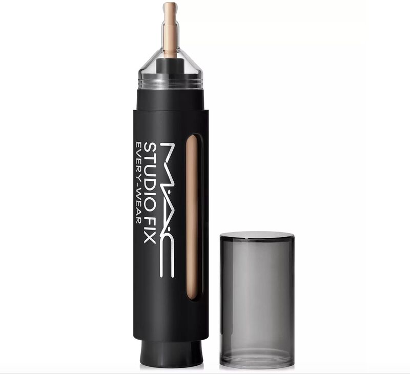 L&aacute;piz Corrector Mac Studio Fix Nw15 Resistente ... image number null
