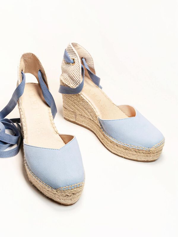 Romero Cu&ntilde;a Alta Ante Azul Claro image number null