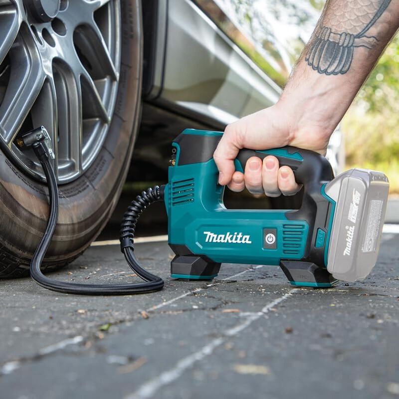 Inflador Makita Dmp180z 18v Inal&aacute;mbrico Sin Bat... image number null