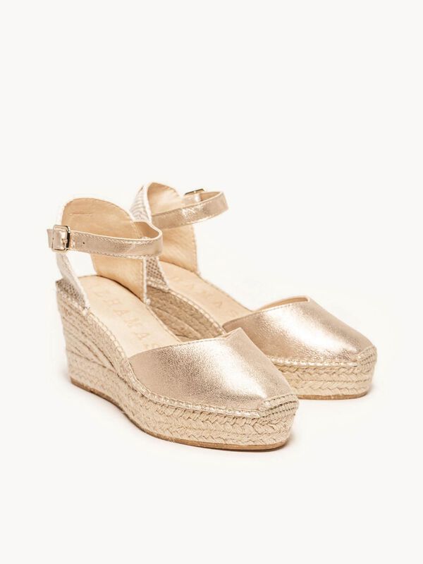 Jara Cu&ntilde;a Media Plataforma Ante Metal Oro image number null