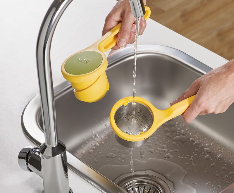 Exprimidor Citrus Press Joseph Joseph Helix Twi... image number null