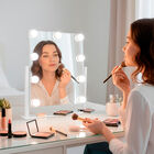 Espejo para Maquillaje con Modos de Iluminación LED y USB-C  Blanco  Redlemon 82018