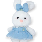 Peluche De Conejito Blanco Con Vestido Y Mo&ntilde;o