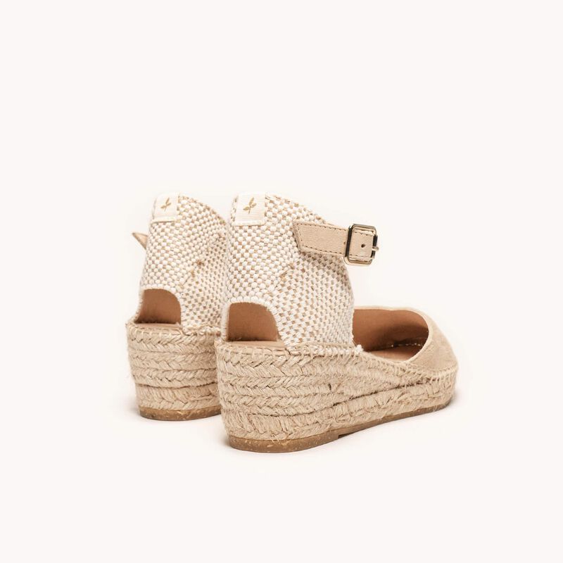 Jara Cu&ntilde;a Baja Ante Arena image number null