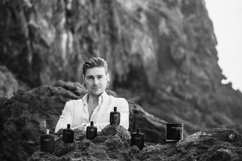 Fragancia De Perfume One Day Extrait De Parfum ... image number null
