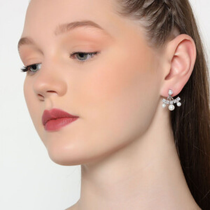 Aretes en Baño de Oro Blanco de 18K de Abanico ... image number null