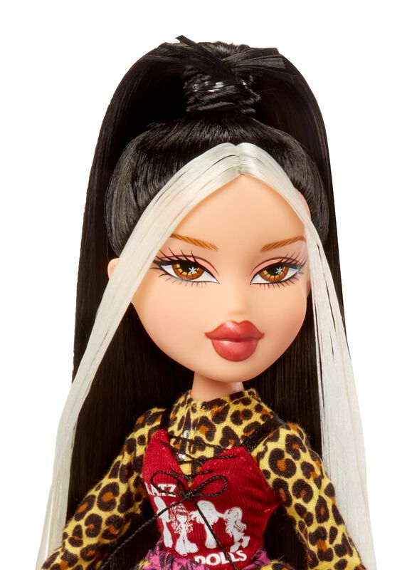 Mu&ntilde;eca De Moda Bratz Stylin' Jade Con Camiseta ... image number null