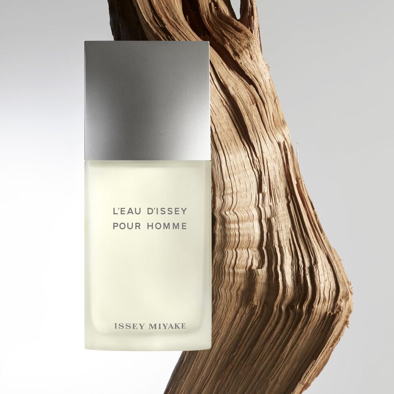 Set De Fragancias Issey Miyake L'eau D'issey 12... image number null