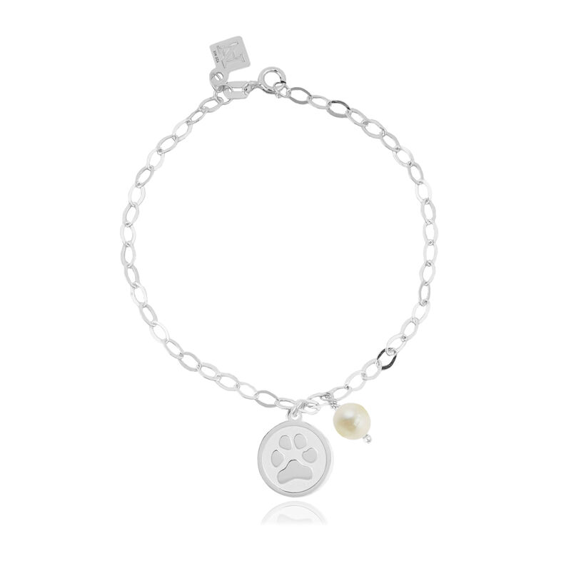 Pulsera cadena con charm Huellas de plata y per... image number null