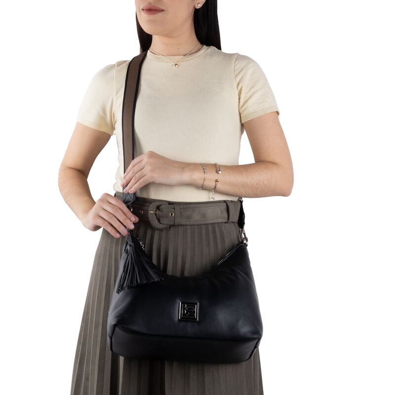 Bolsa Hobo Mediano Con Tassel Color Negro image number null