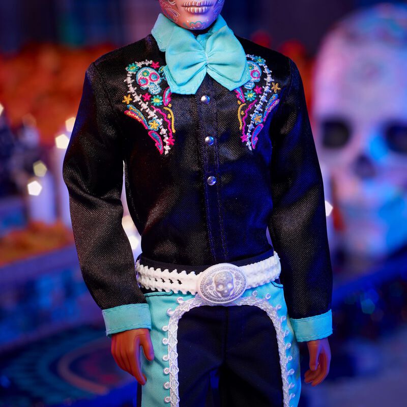 Traje Negro Doll Barbie Signature 2024 D&iacute;a De M... image number null