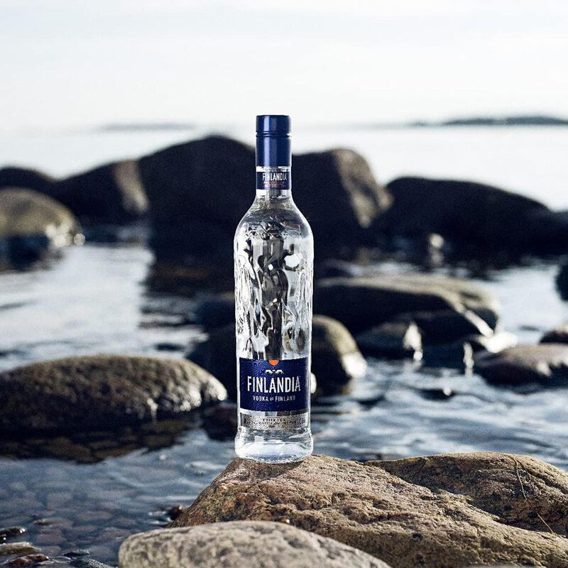 VOD FINLANDIA NATURAL 750ML image number null
