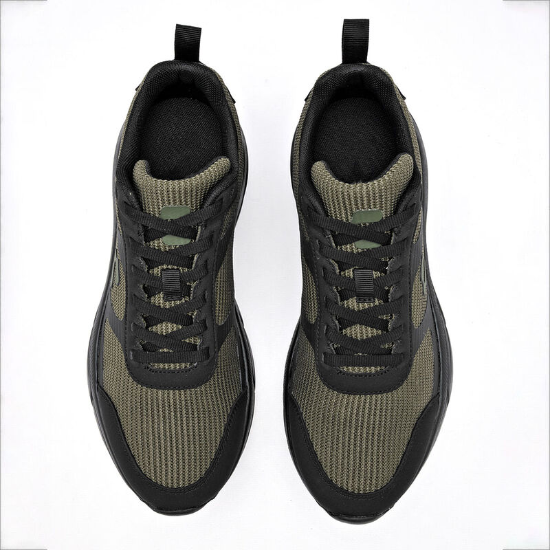 Charly Tenis urbano para hombre. Olivo negro image number null