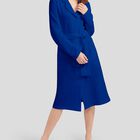 Bata Abotonada con Vivo Azul