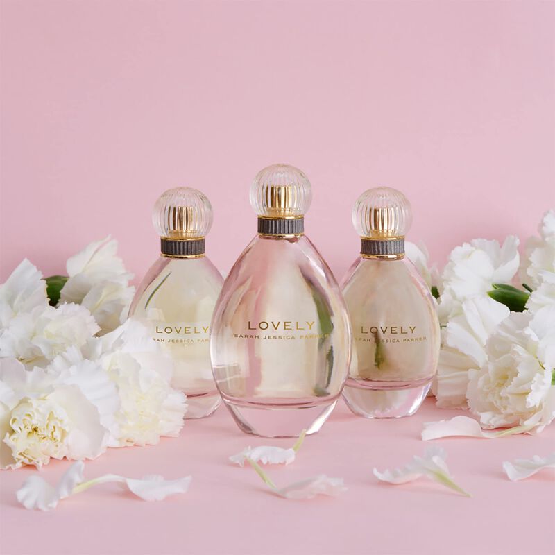 Perfume Sarah Jessica Parker Lovely Eau De Parf... image number null