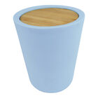 Bote De Basura Azul Con Tapa De Bamb&uacute;