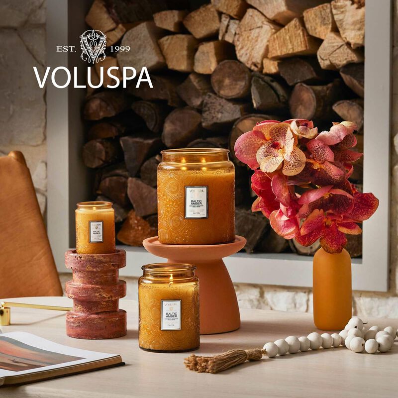 Cera De Coco Candle Voluspa Baltic Amber, 532 M... image number null