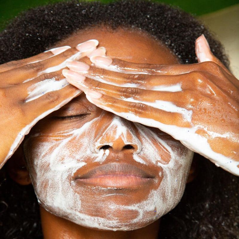 Cleanser Clarins, F&oacute;rmula Purificante, Suave Y ... image number null