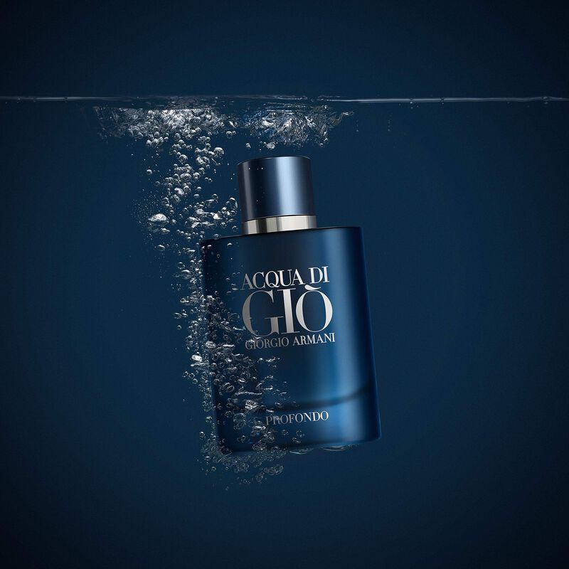 Eau de Parfum Acqua di Gio Profondo Giorgio Arm... image number null