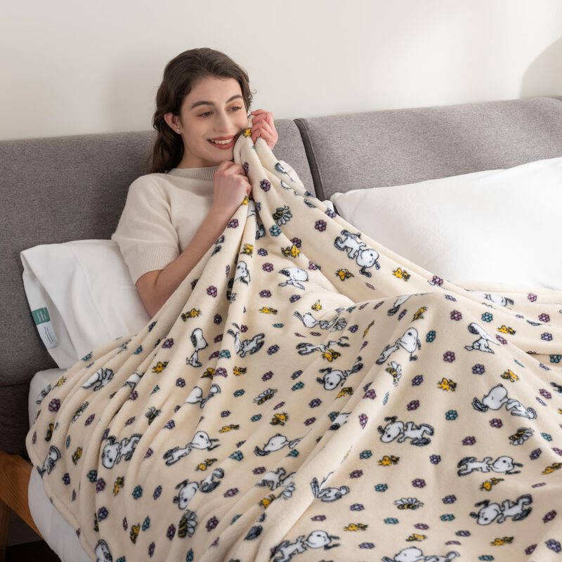 Manta De Felpa Berkshire Blanket Peanuts&reg; Velve... image number null