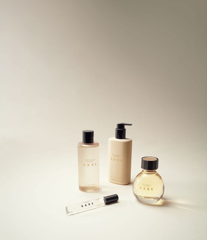 Perfume Victoria's Secret Bare Body Mist 250 Ml image number null