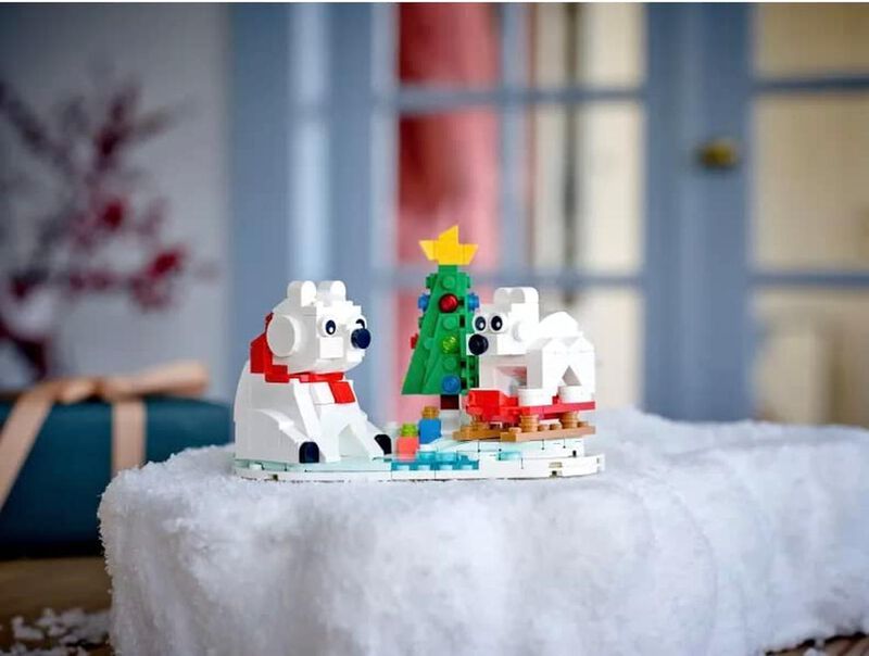 Lego Wintertime Polar Bears (40571) image number null