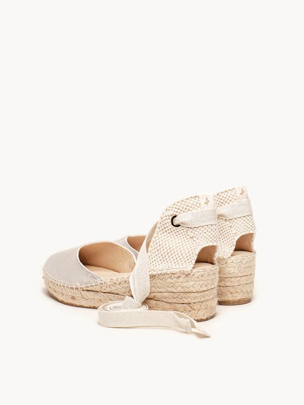 Romero Cu&ntilde;a Baja Ante Metal Plata image number null