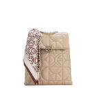Mochila Mediana Con Mascada Color Beige