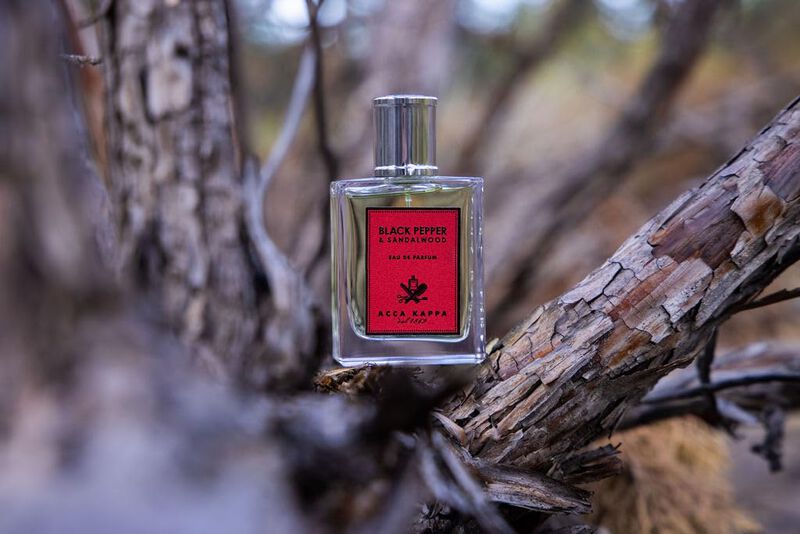 Perfume Acca Kappa De Pimienta Negra Y S&aacute;ndalo ... image number null