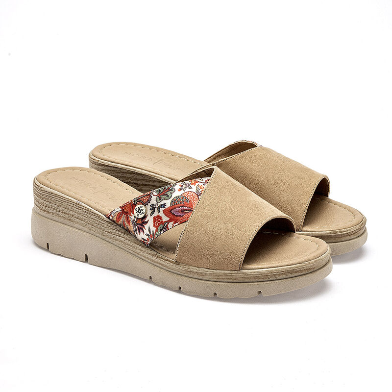 Mora Tierra sandalia cu&ntilde;a para mujer camel mult... image number null