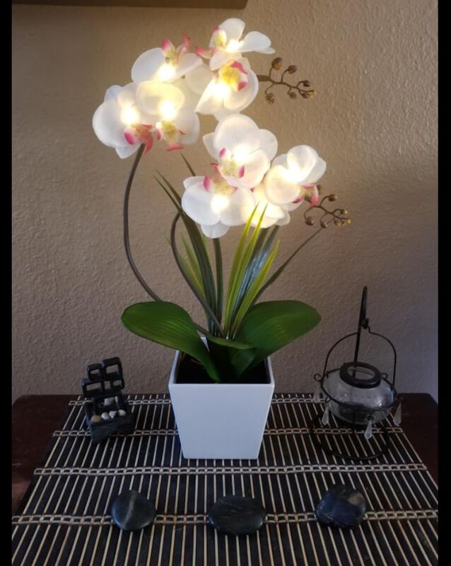 L&aacute;mpara Con Forma De Orqu&iacute;dea Homeseasons Homes... image number null