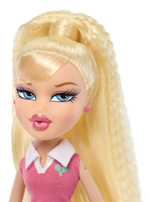 Mu&ntilde;eca De Moda Bratz Play Sportz Cloe Con Acces... image number null