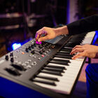 Yamaha MODX6 Plus Sintetizador Workstation 5 Octavas Tecla Pesada