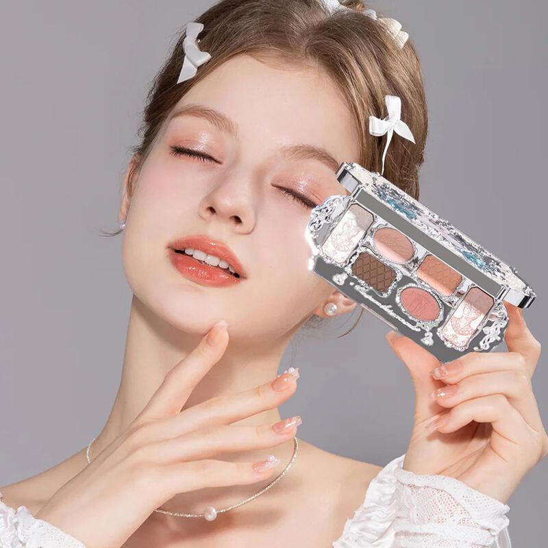 Paleta De Maquillaje Flower Knows Swan Ballet D... image number null