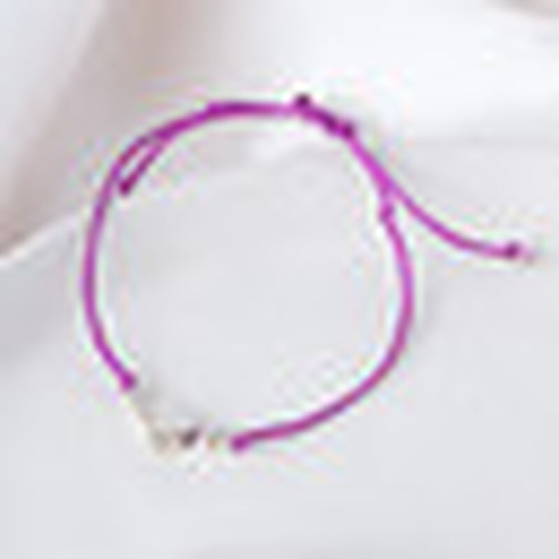 Pulsera Maite Coraz&oacute;n de Plata con Hilo Morado image number null