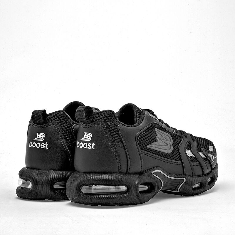 Boost Tenis urbano para hombre. Negro image number null