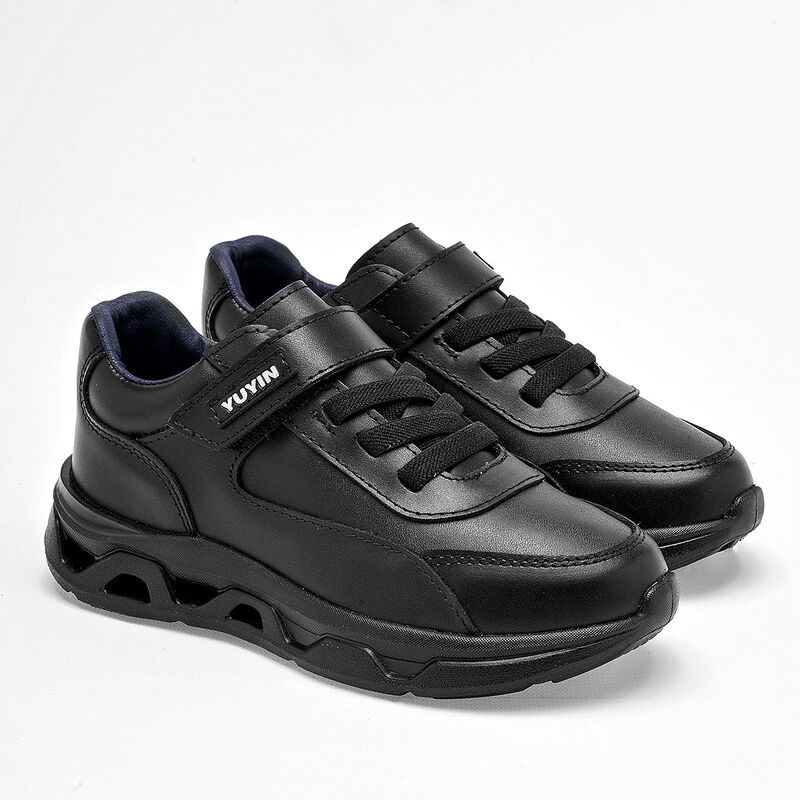 Yuyin Tenis urbano para ni&ntilde;o. Negro image number null