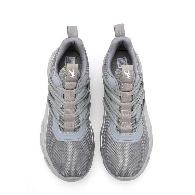 American Fire Tenis urbano para hombre. Gris image number null