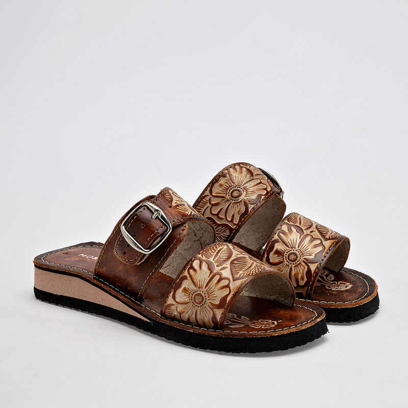 Mora Tierra Sandalia para mujer caf&eacute; beige image number null