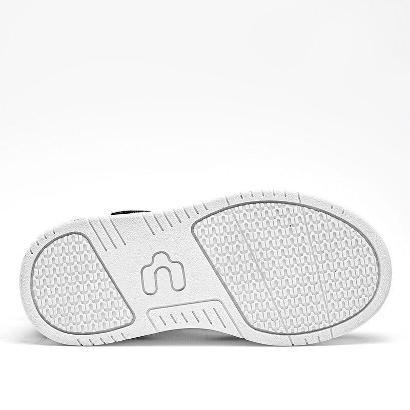 Charly tenis para ni&ntilde;o  rojo negro blanco cod 1... image number null