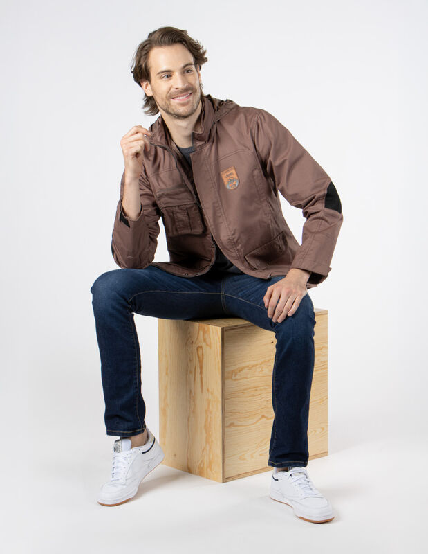 Chamarra Hombre Jeep Original Caf&eacute; image number null