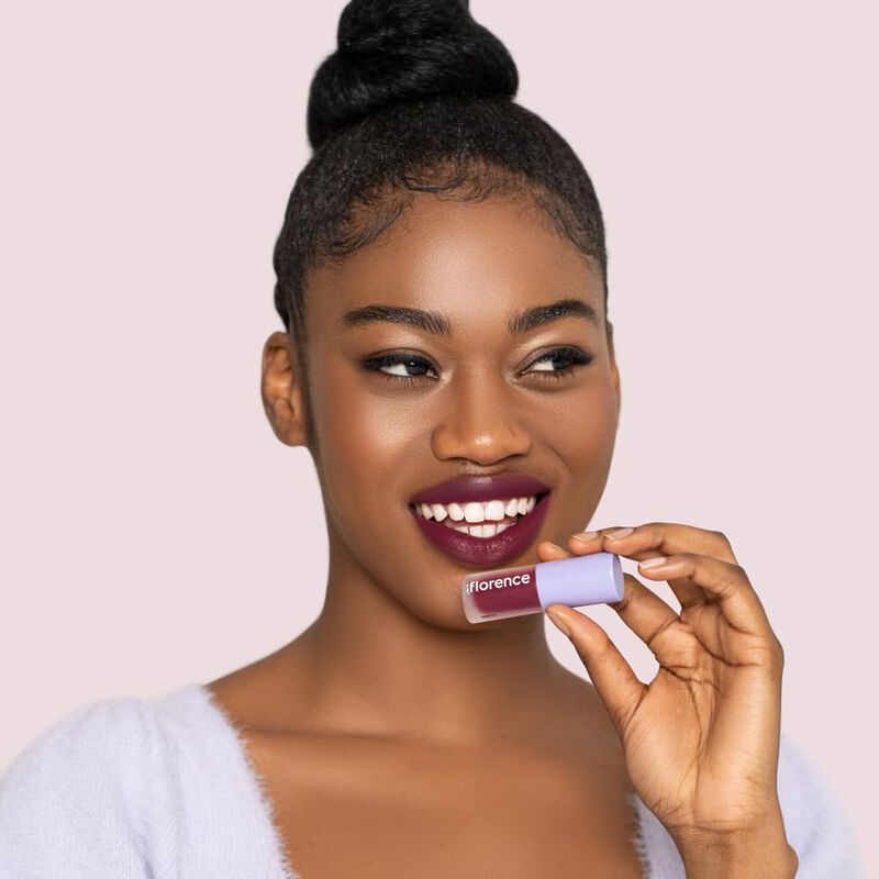 L&aacute;piz Labial L&iacute;quido Florence By Mills Be A Vip... image number null