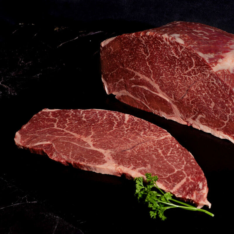 TOP SIRLOIN WAGYU A5 image number null