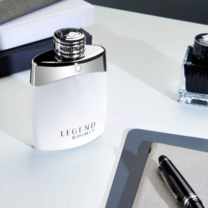 Perfume Montblanc Legend Spirit Eau De Toilette... image number null