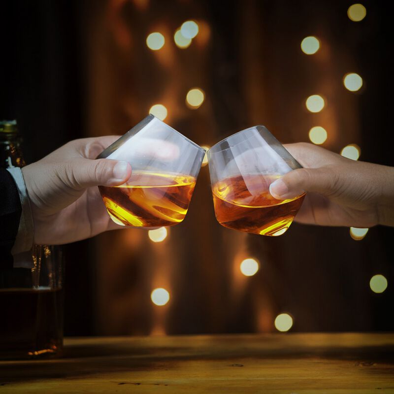 4 Vasos de Vidrio para Whisky Inclinados 325Ml image number null